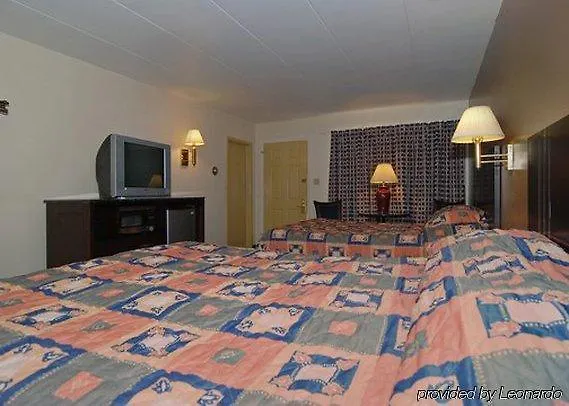 American And Motel 2*